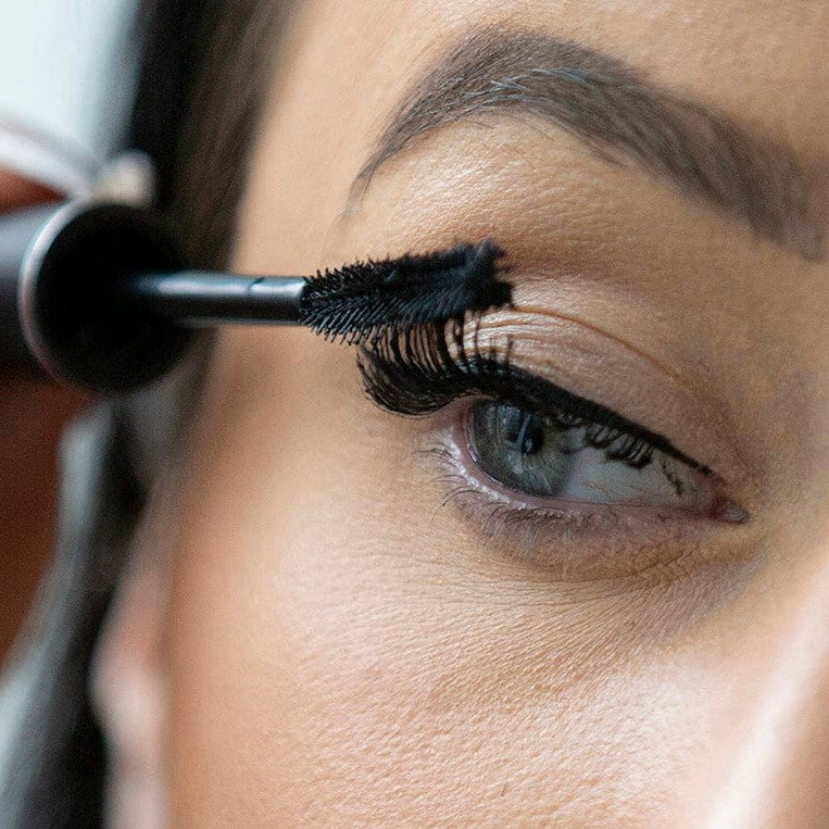 Nourish & Amplify Mascara